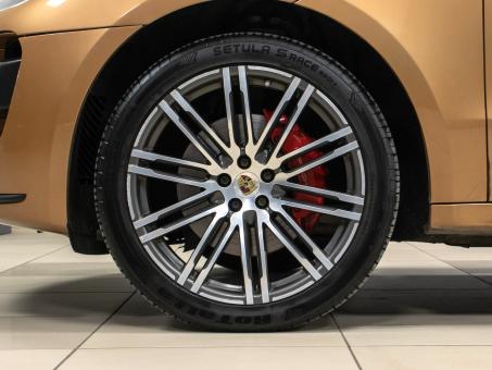 Porsche Macan Turbo