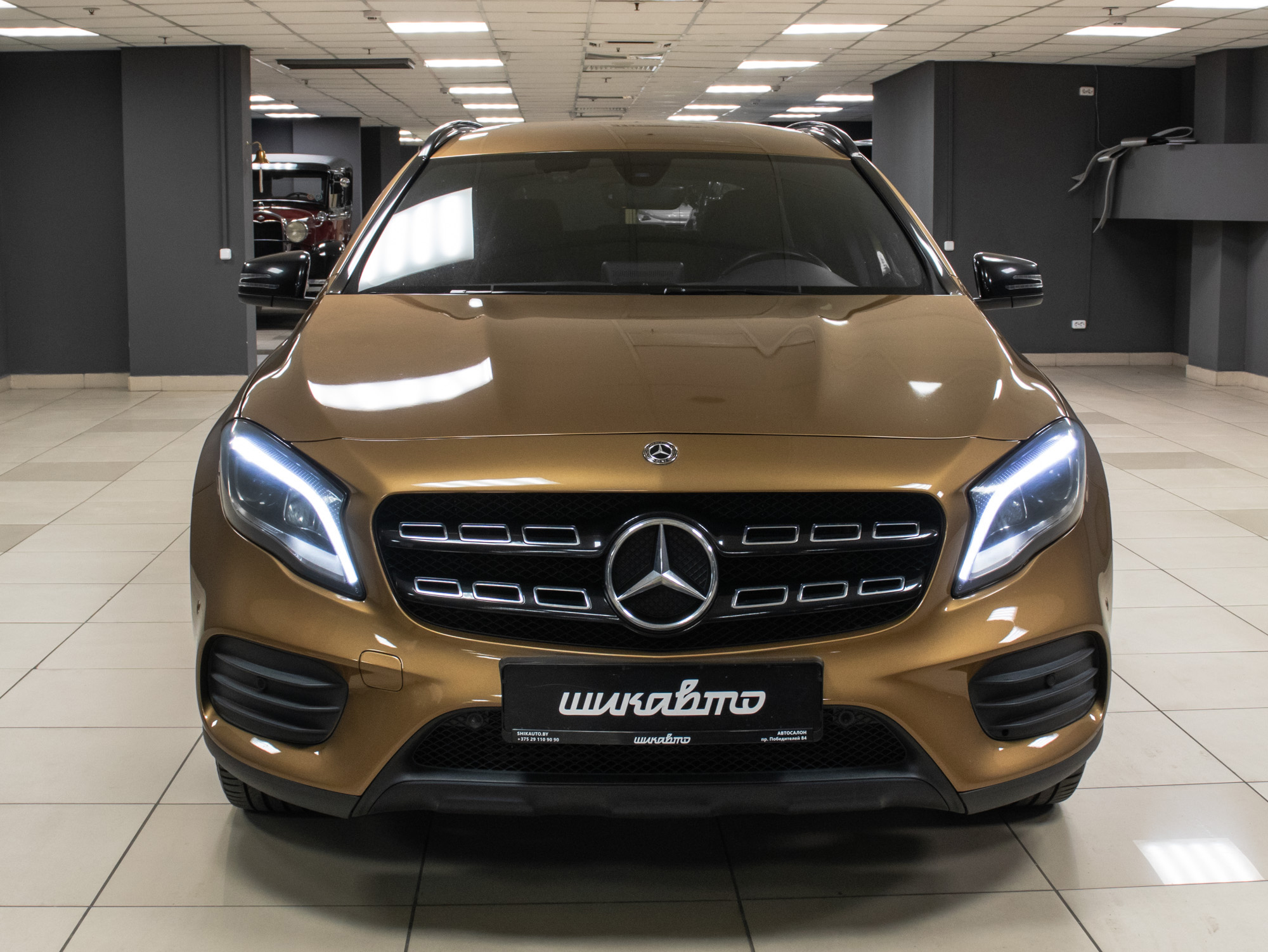 Mercedes-Benz GLA 200