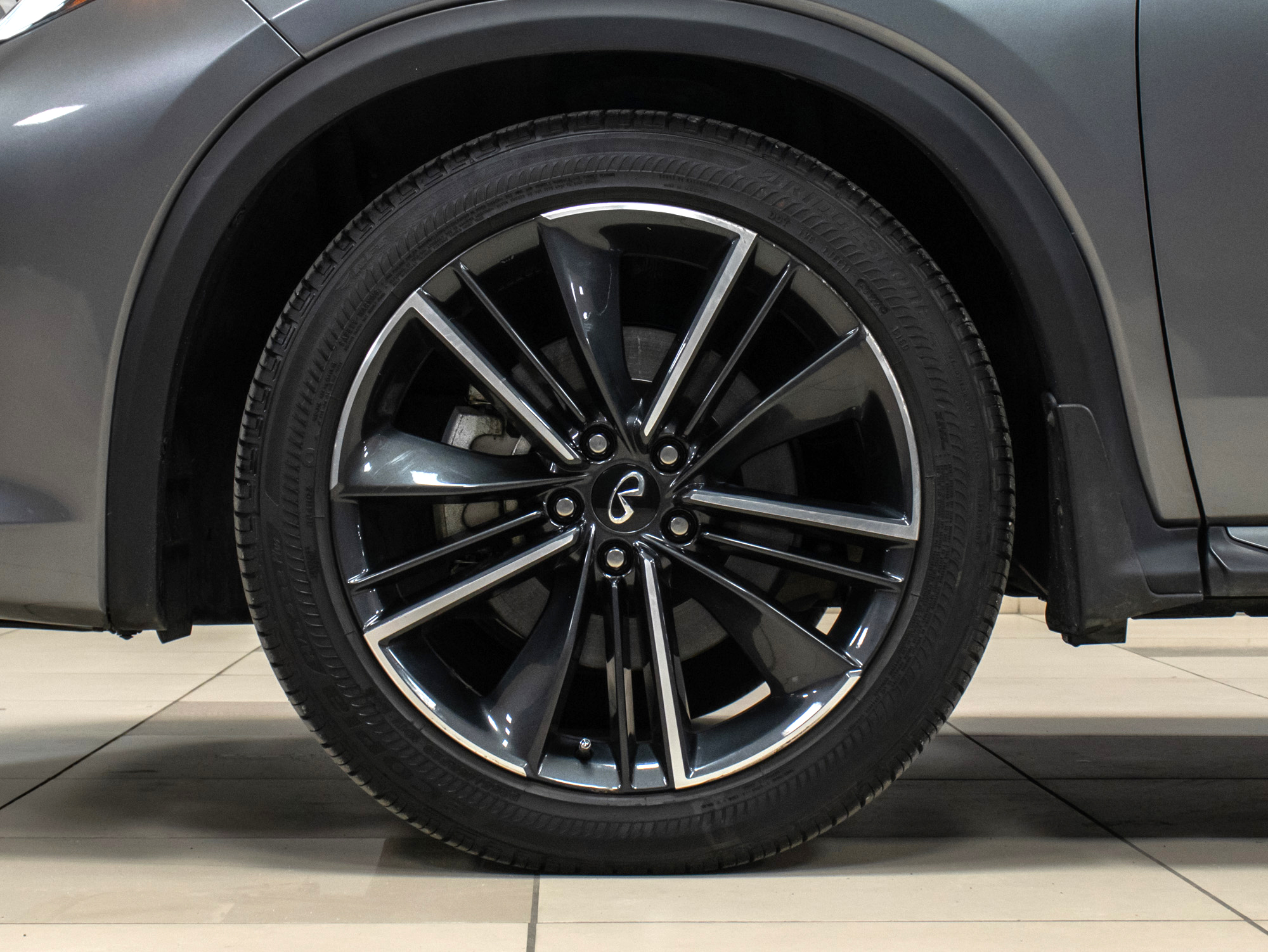 Infiniti QX55 Essential