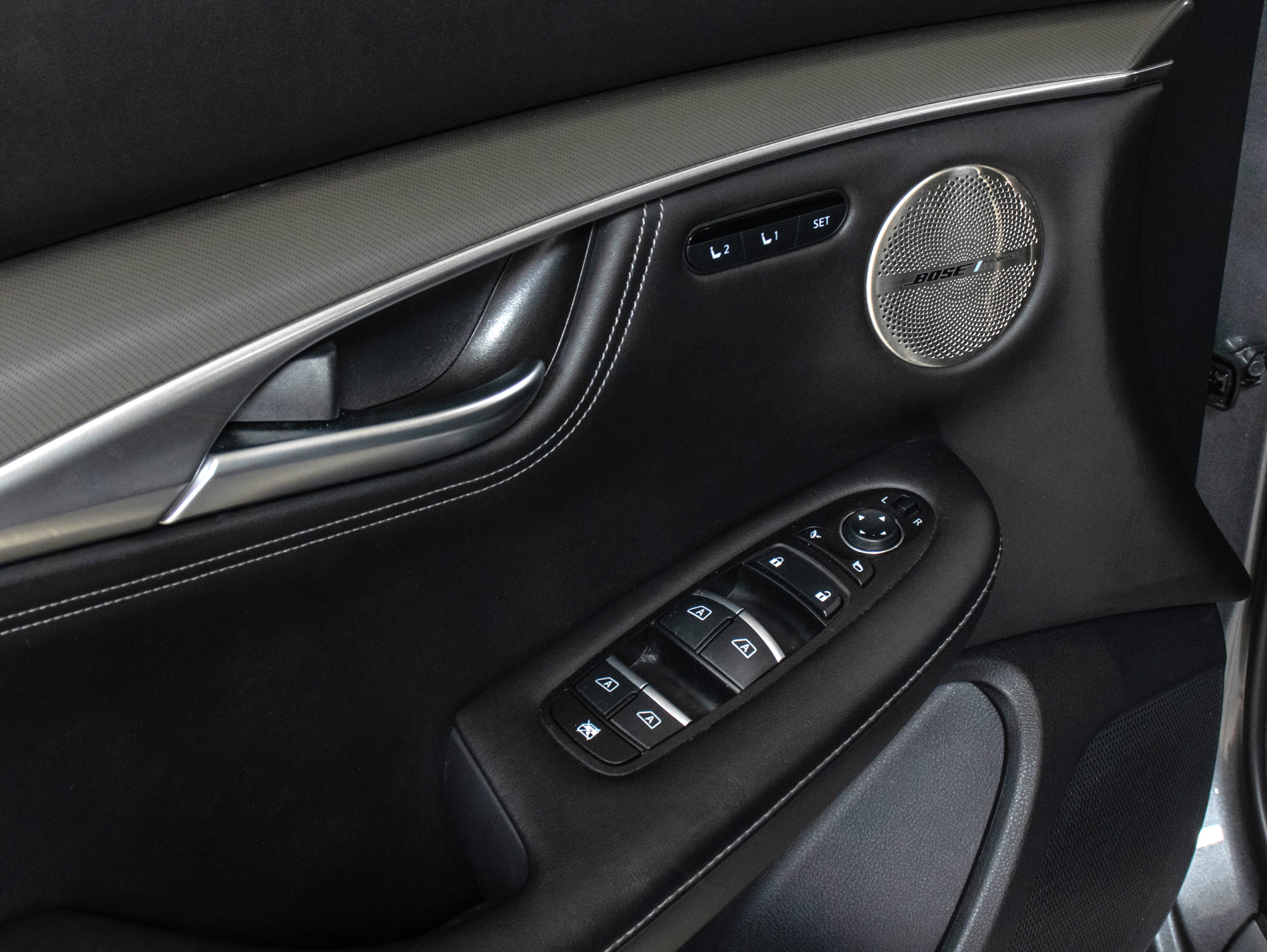 Infiniti QX55 Essential