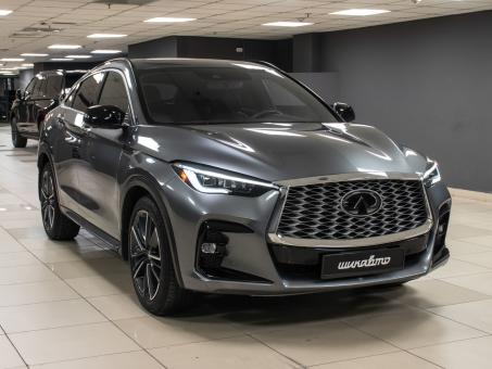 Infiniti QX55 Essential