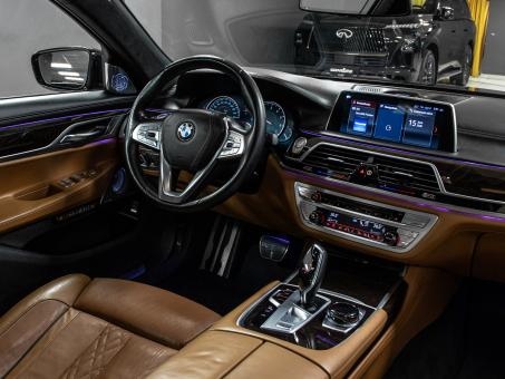 BMW 7 series 740Li xDrive