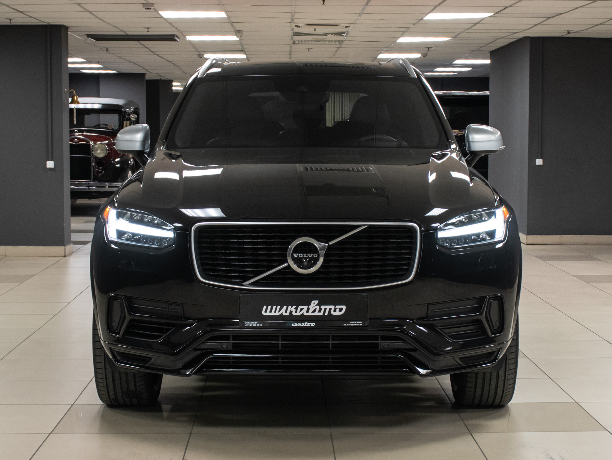 Volvo XC90 R-Design