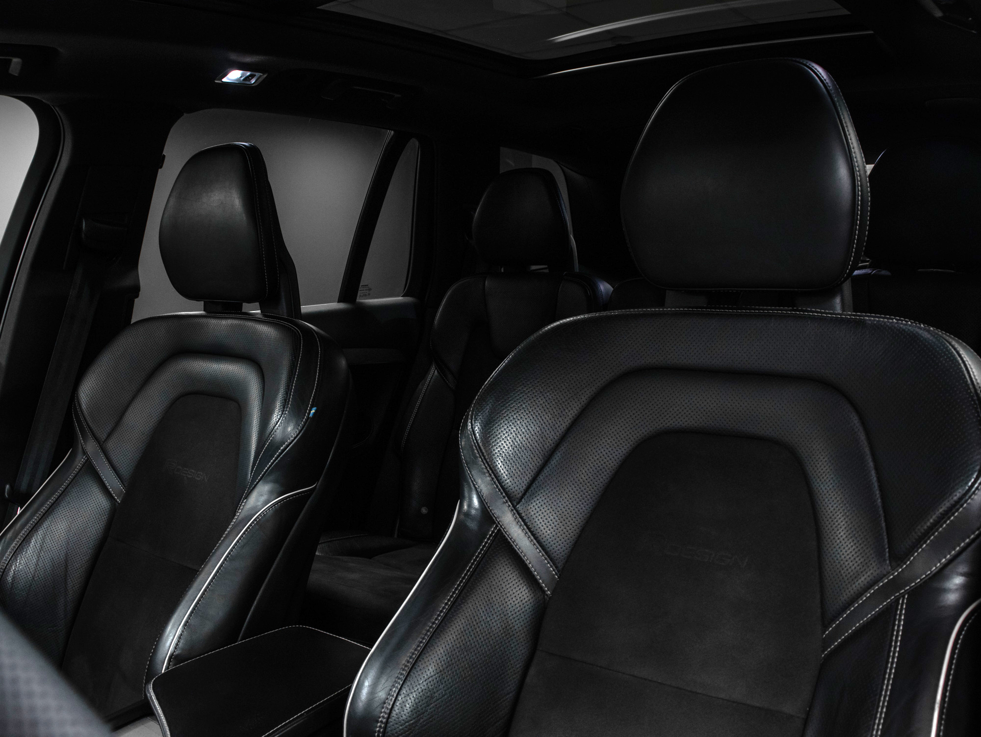 Volvo XC90 R-Design
