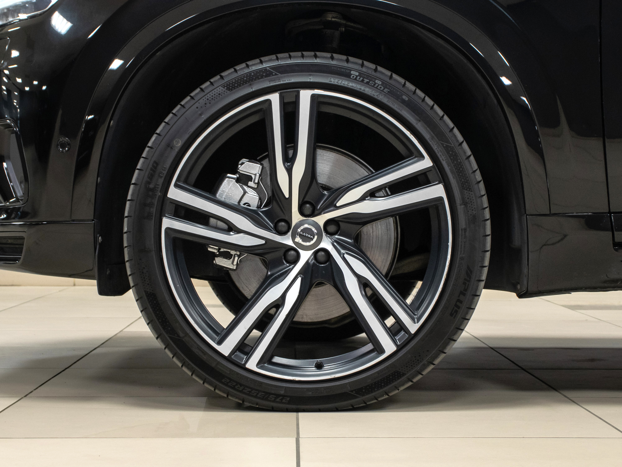 Volvo XC90 R-Design