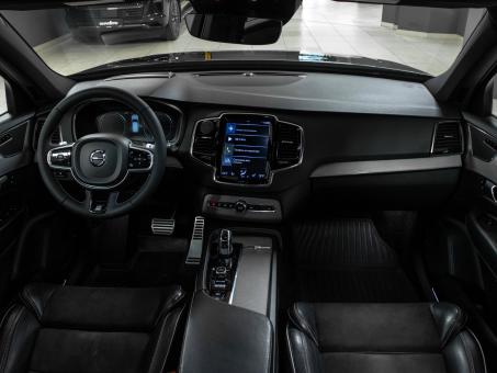 Volvo XC90 R-Design