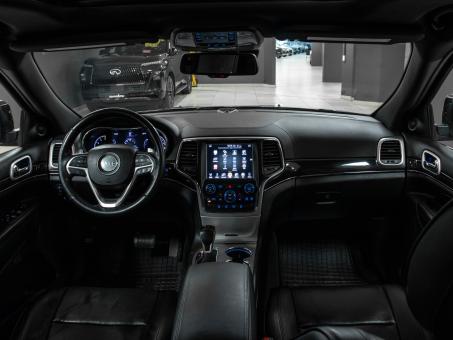 Jeep Grand Cherokee Overland