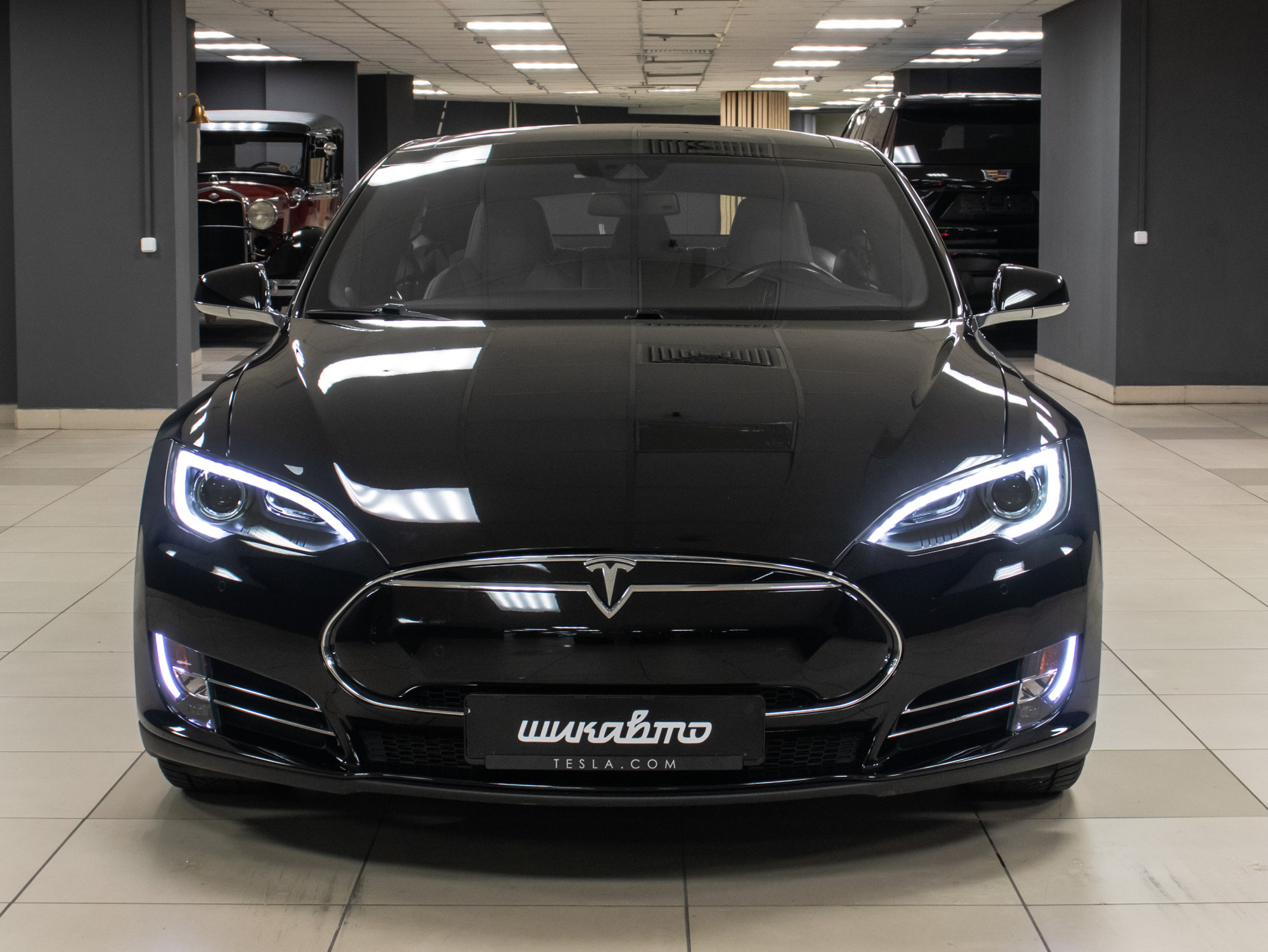 Tesla Model S 70