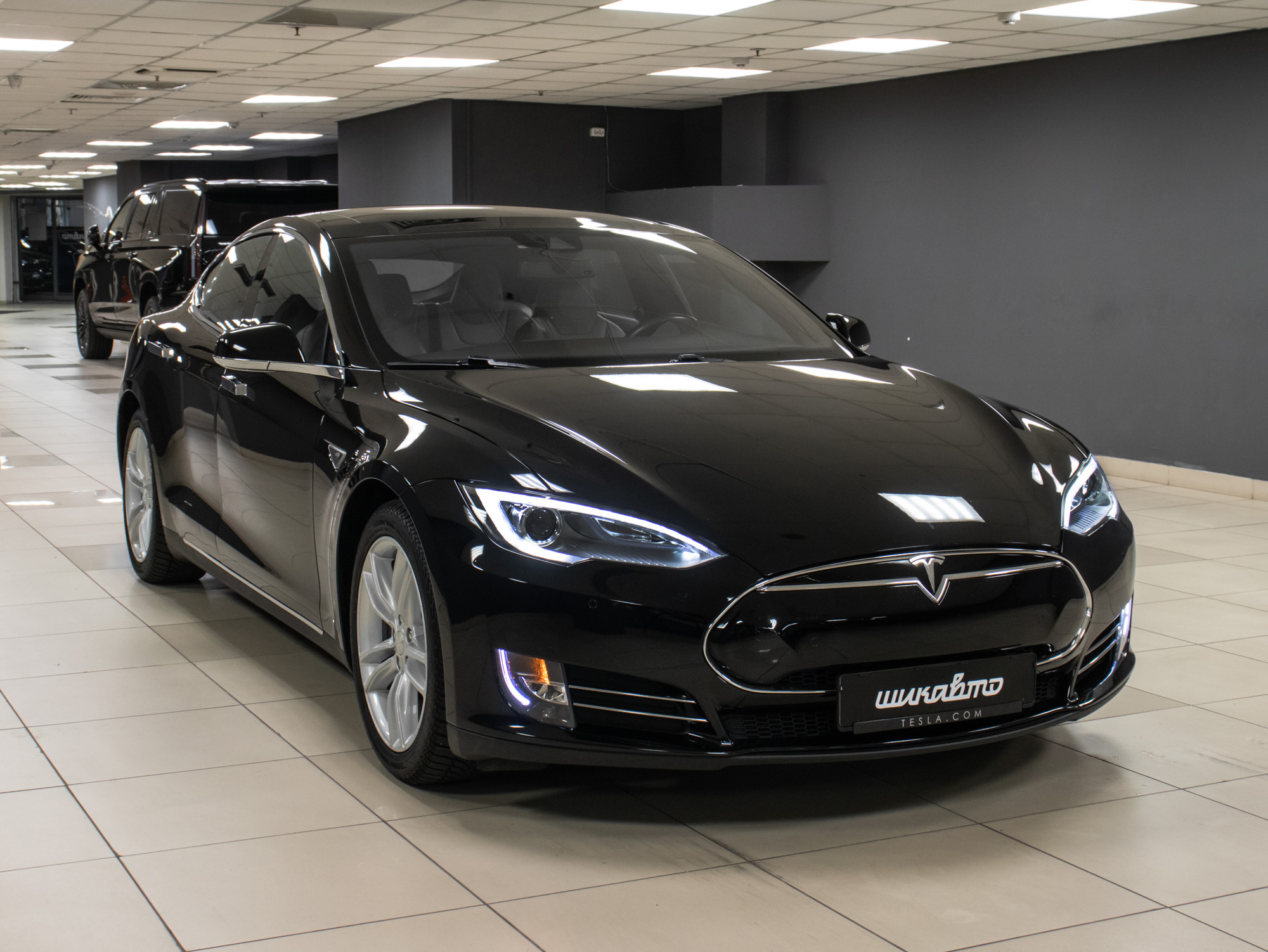 Tesla Model S 70