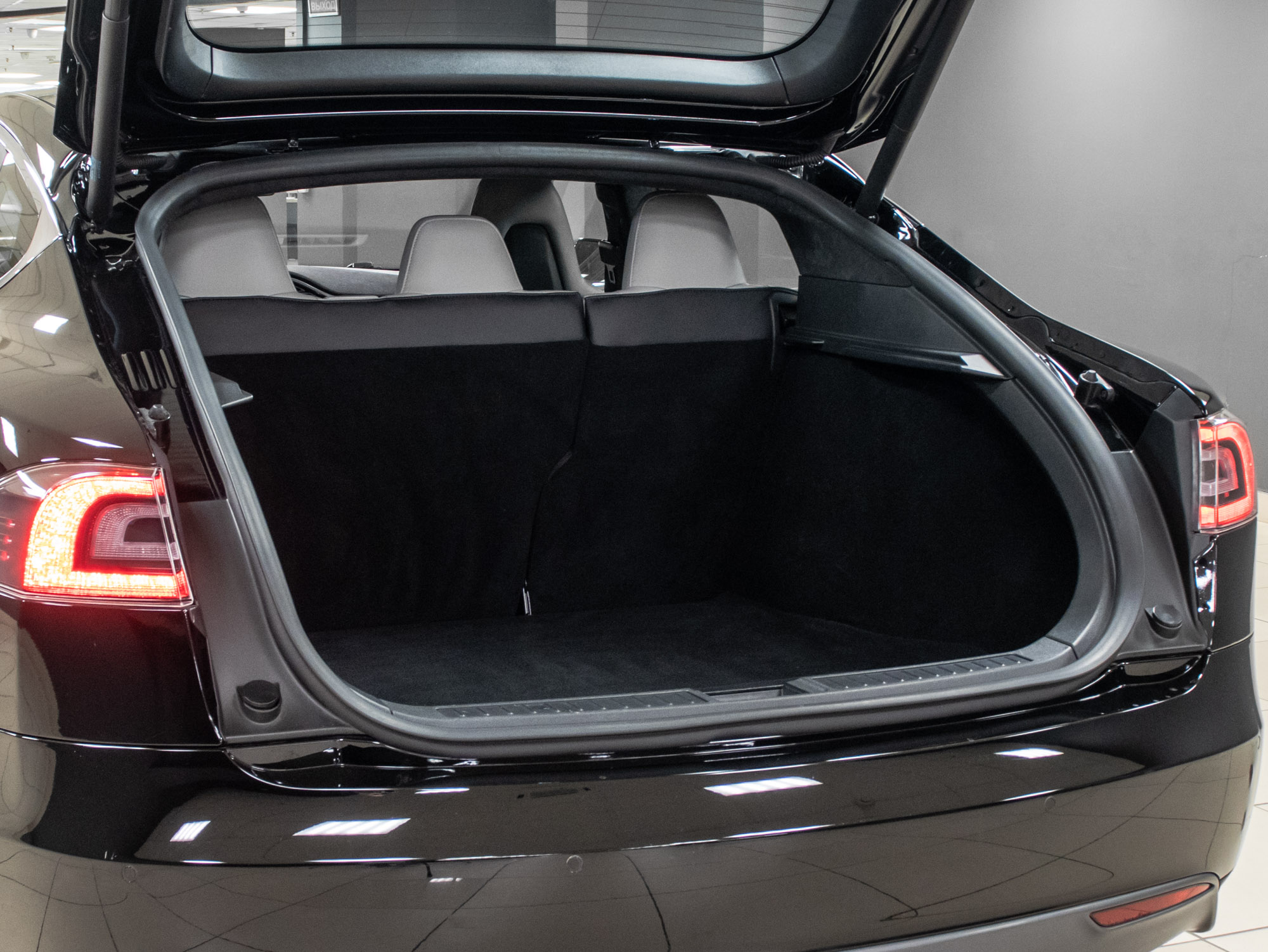 Tesla Model S 70