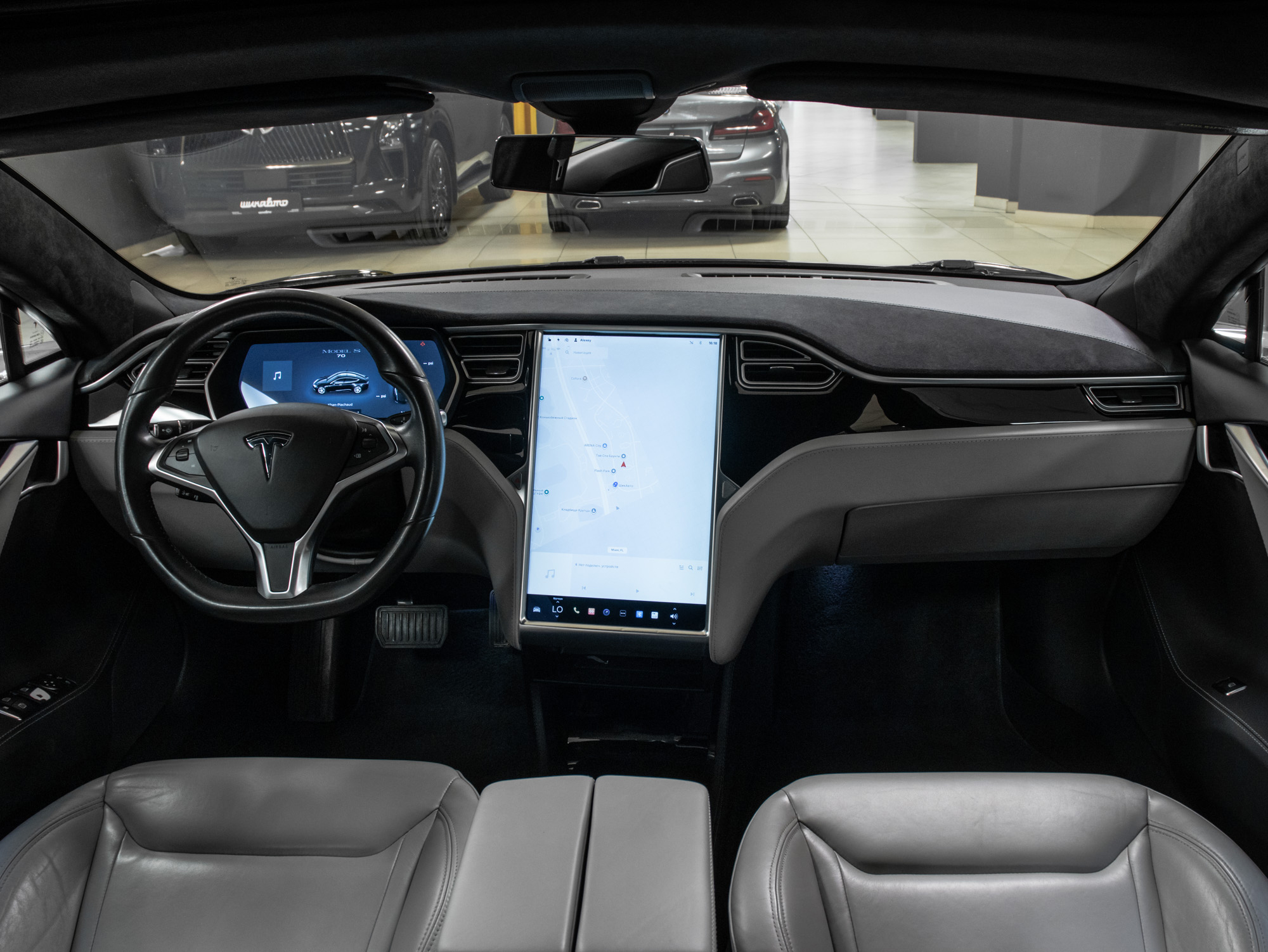 Tesla Model S 70