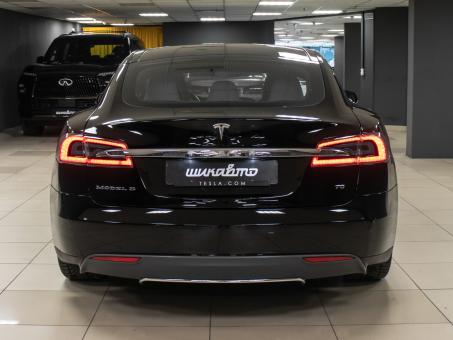 Tesla Model S 70