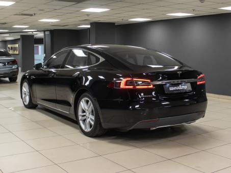 Tesla Model S 70