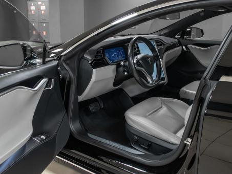 Tesla Model S 70