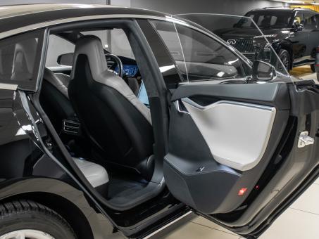 Tesla Model S 70