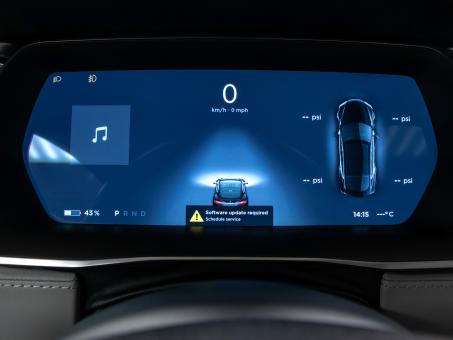 Tesla Model S 70