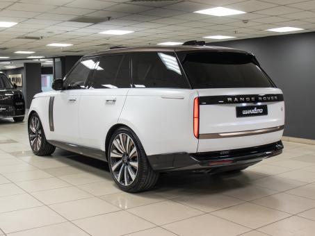 Land Rover Range Rover P530SV Serenity