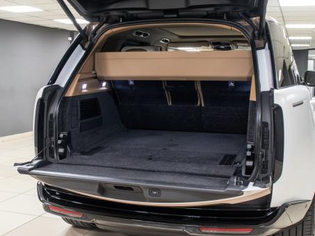 Land Rover Range Rover P530SV Serenity