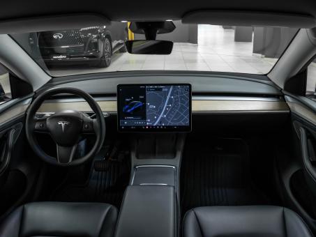 Tesla Model Y Dual Motor