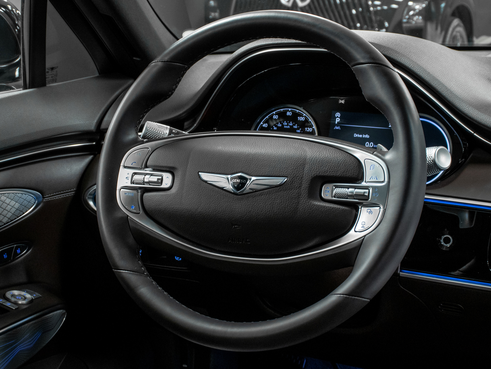 Genesis GV70 