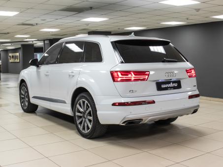 Audi Q7 Premium Plus