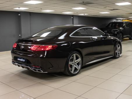 Mercedes-Benz S 500
