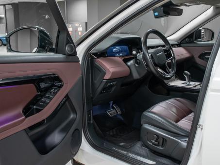 Land Rover Range Rover Evoque P300e