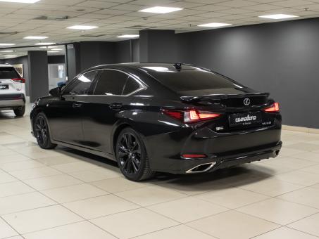 Lexus ES 350 F Sport