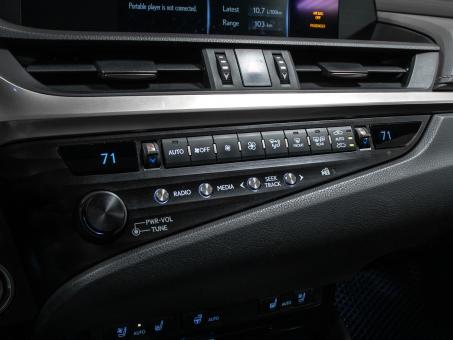Lexus ES 350 F Sport
