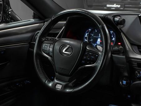 Lexus ES 350 F Sport