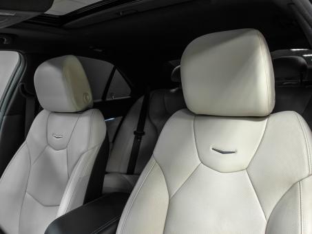 Cadillac CT4 Premium Luxury