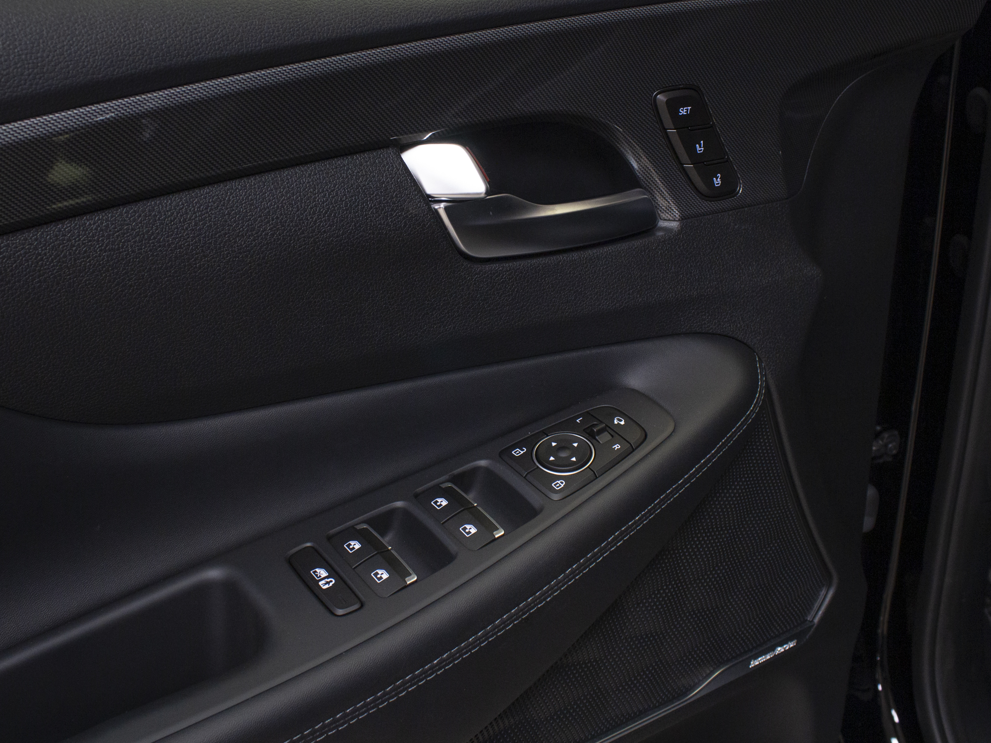 Hyundai Santa Fe NEW Hi-Tech