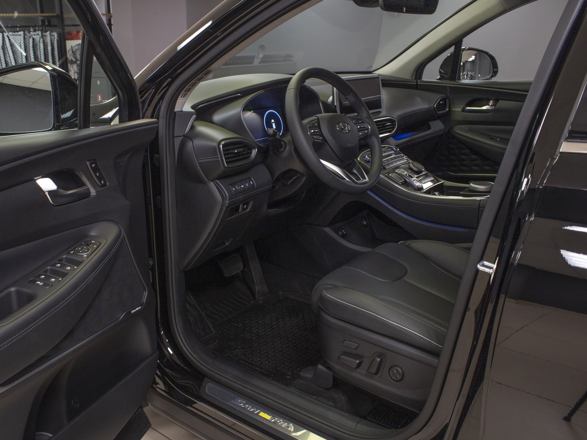 Hyundai Santa Fe NEW Hi-Tech