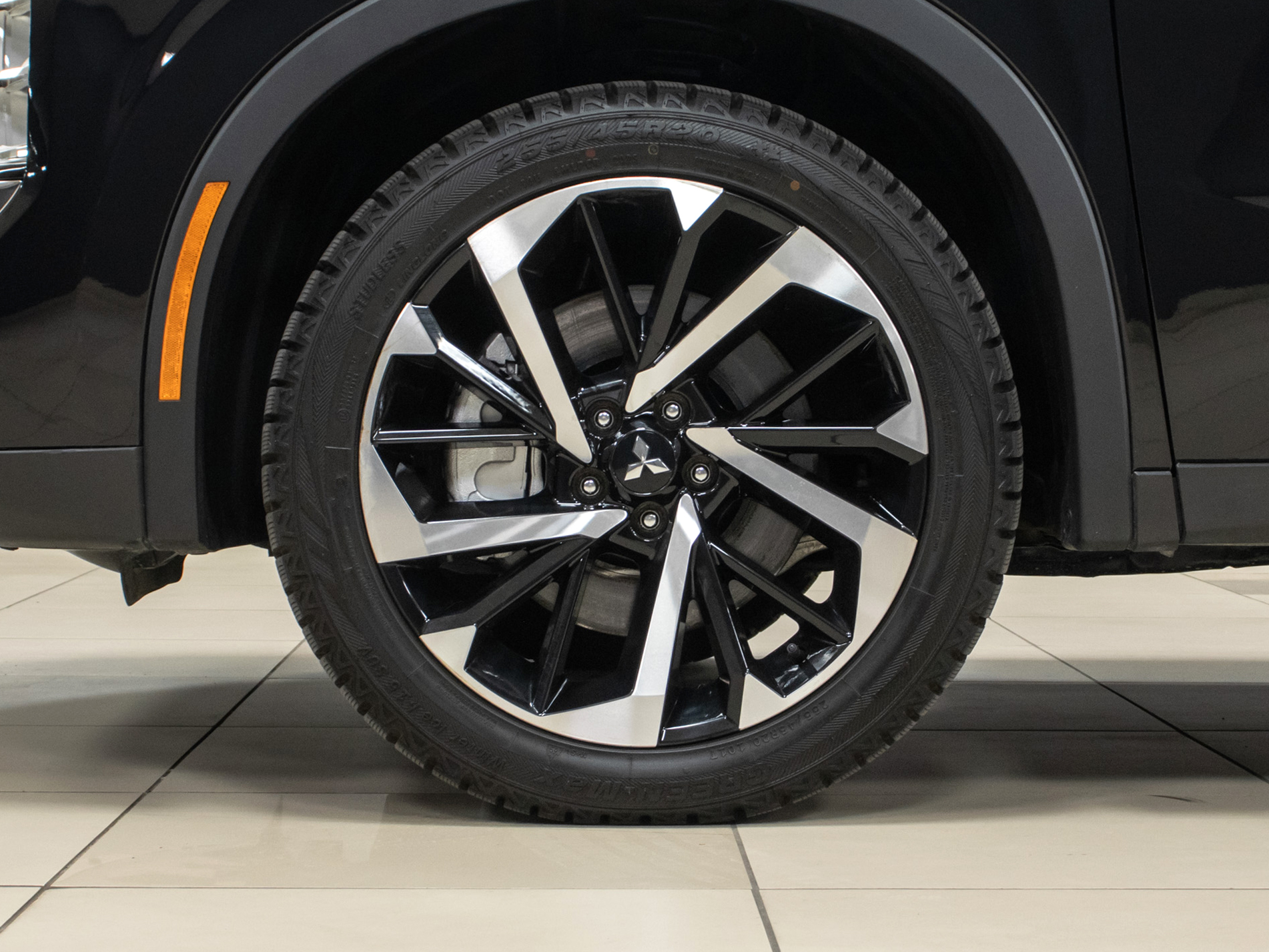 Mitsubishi Outlander SE