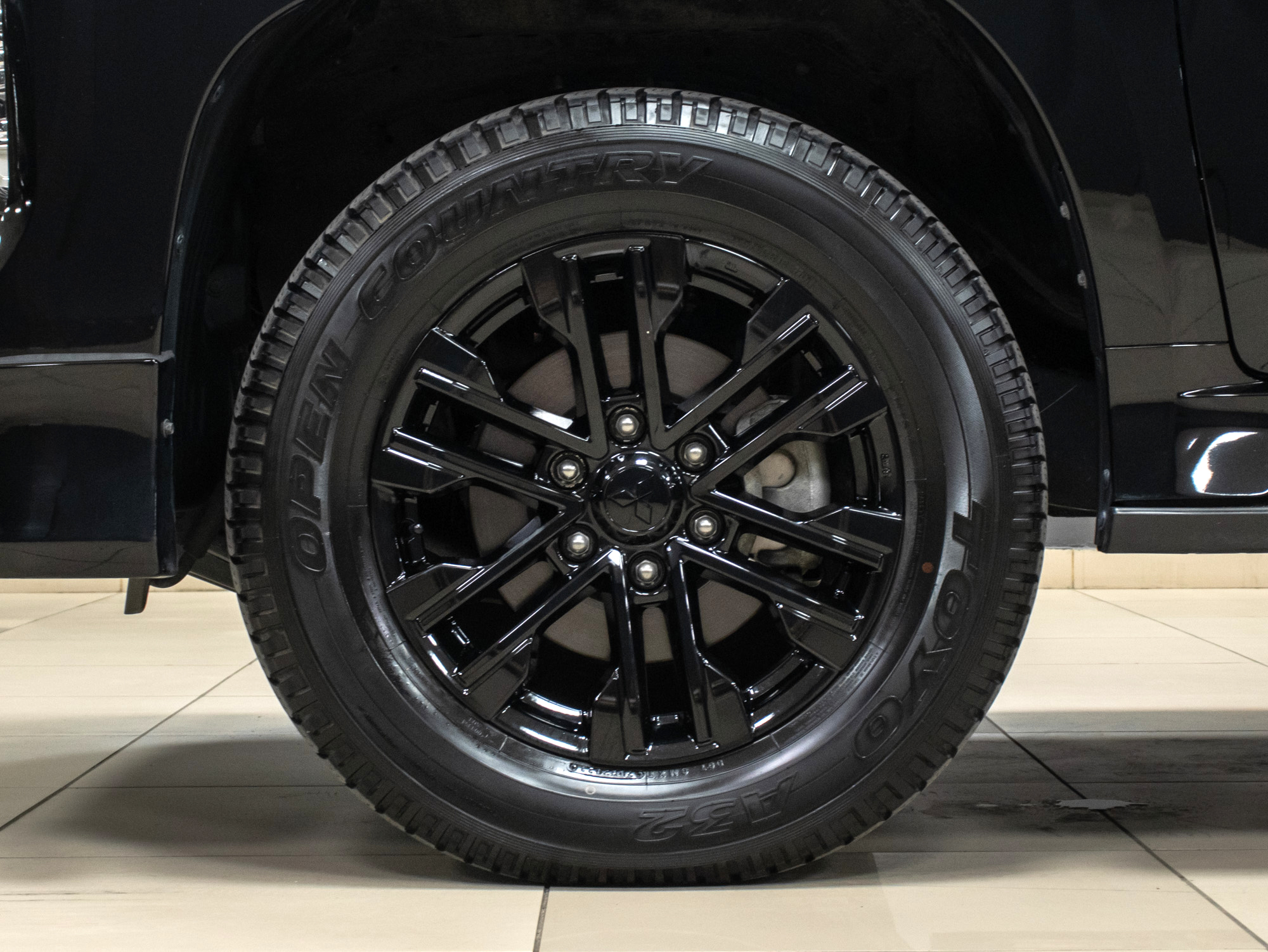 Mitsubishi Montero Sport prime edition