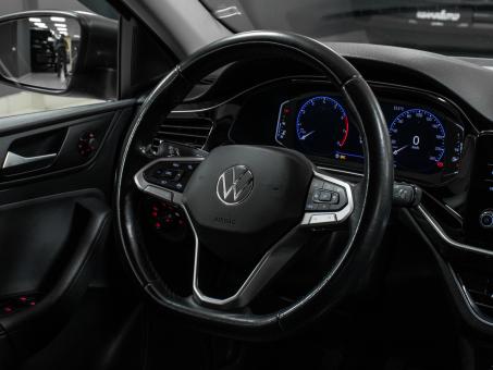 Volkswagen Polo sedan