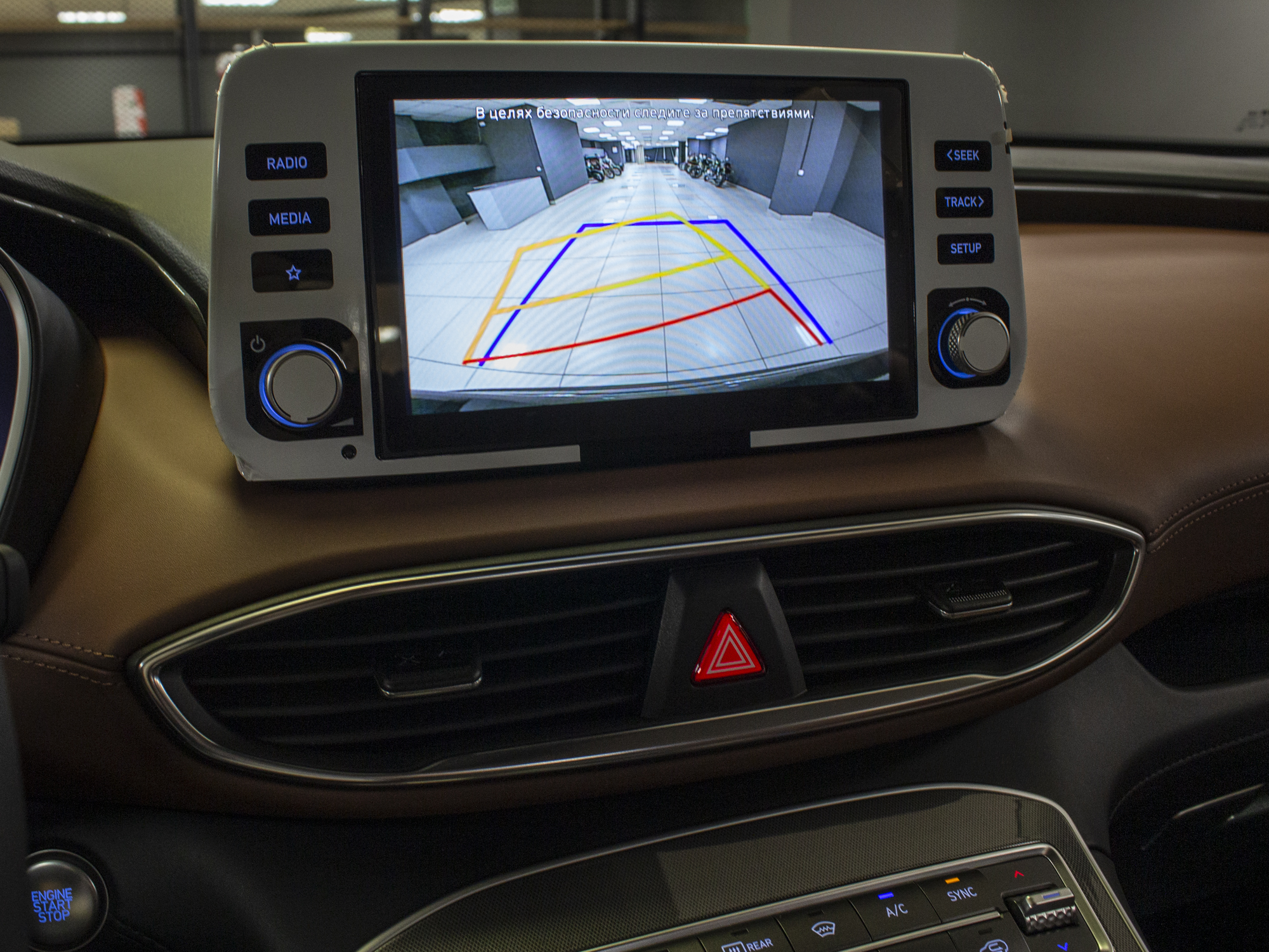 Hyundai Santa Fe NEW LifeStyle + Smart Sence