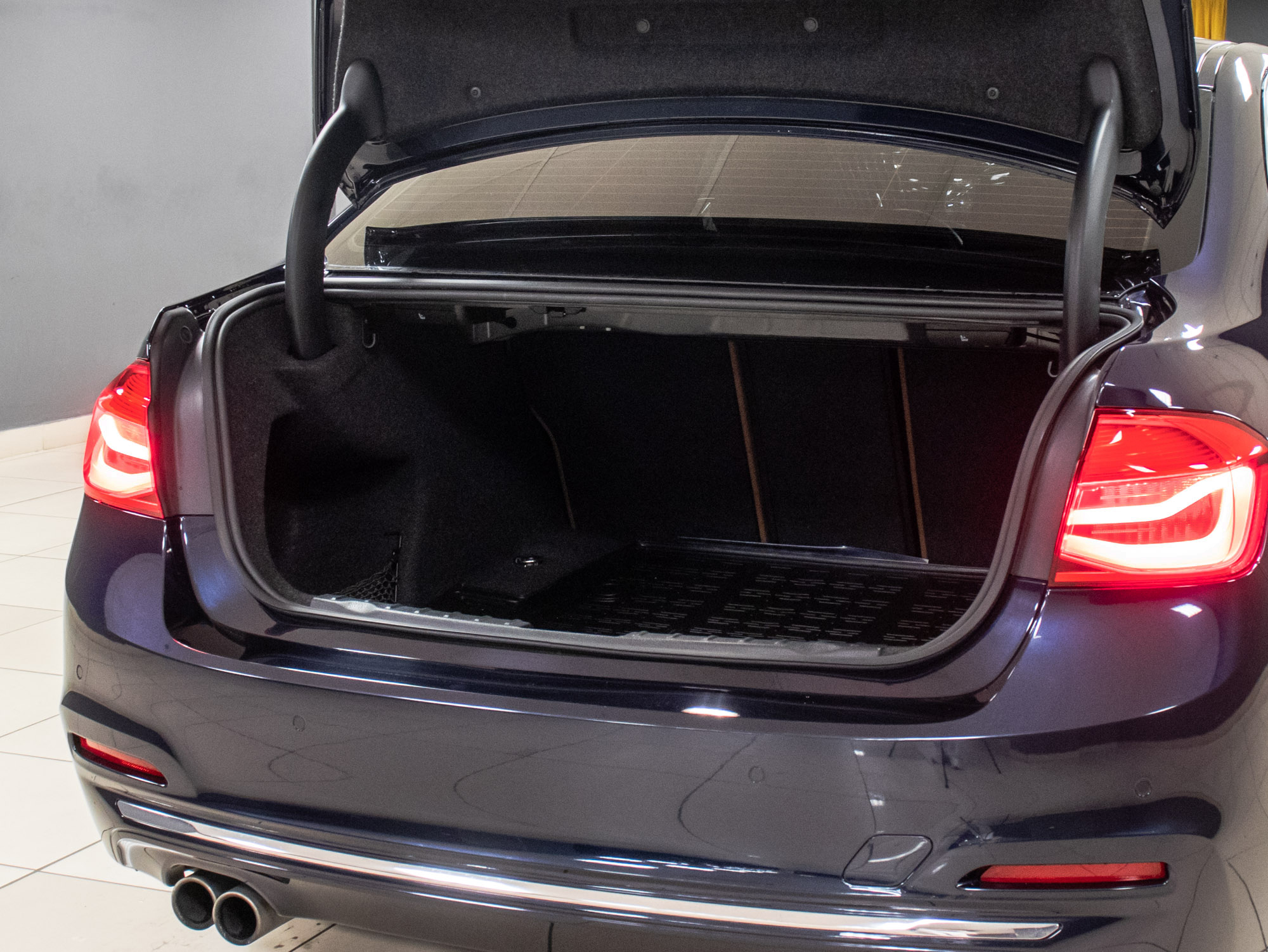 BMW 3 series 330 i xDrive