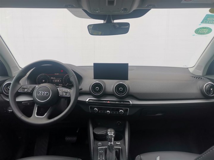 Audi E-Tron Q2-L