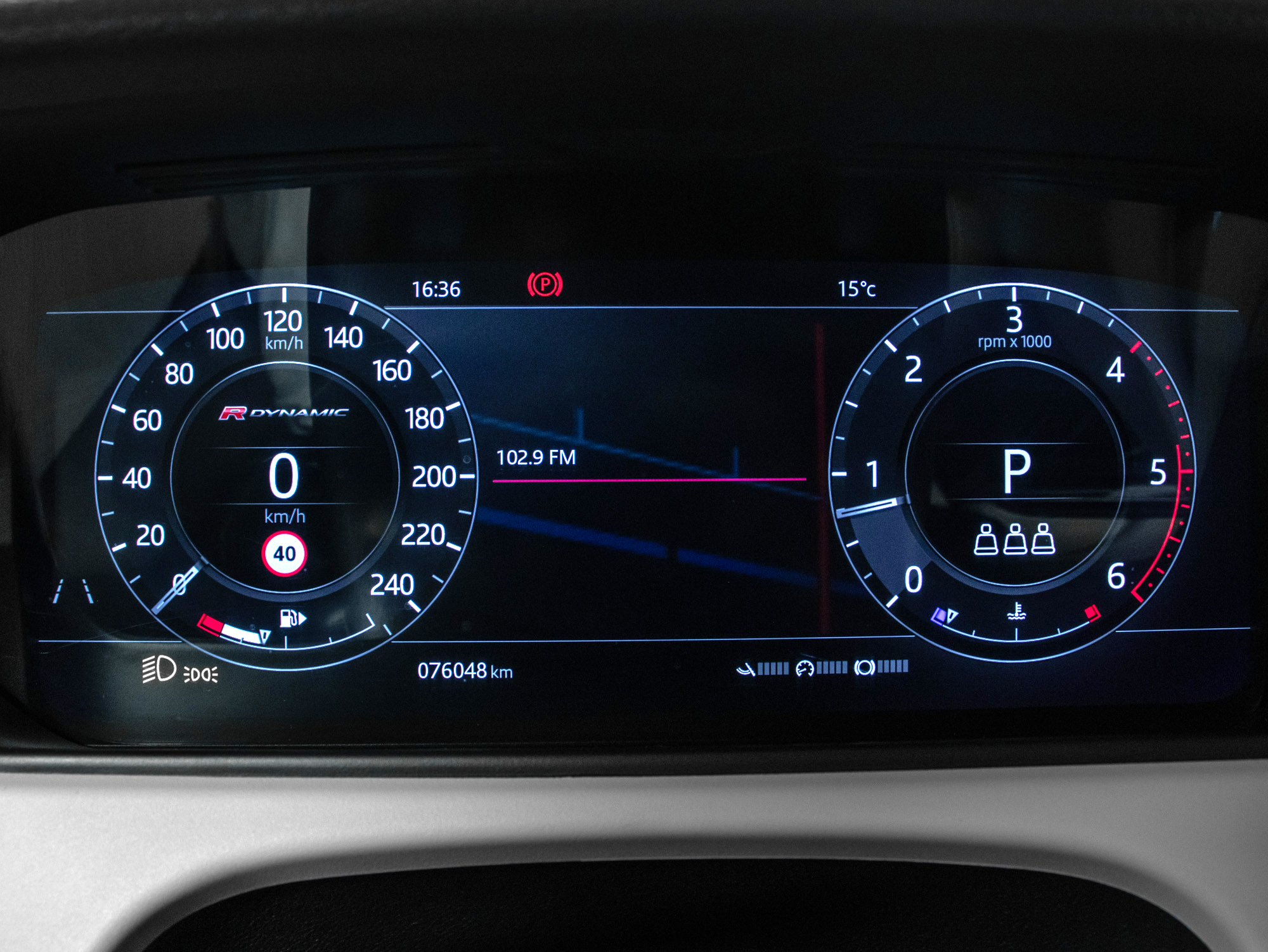 Land Rover Range Rover Velar D240SE