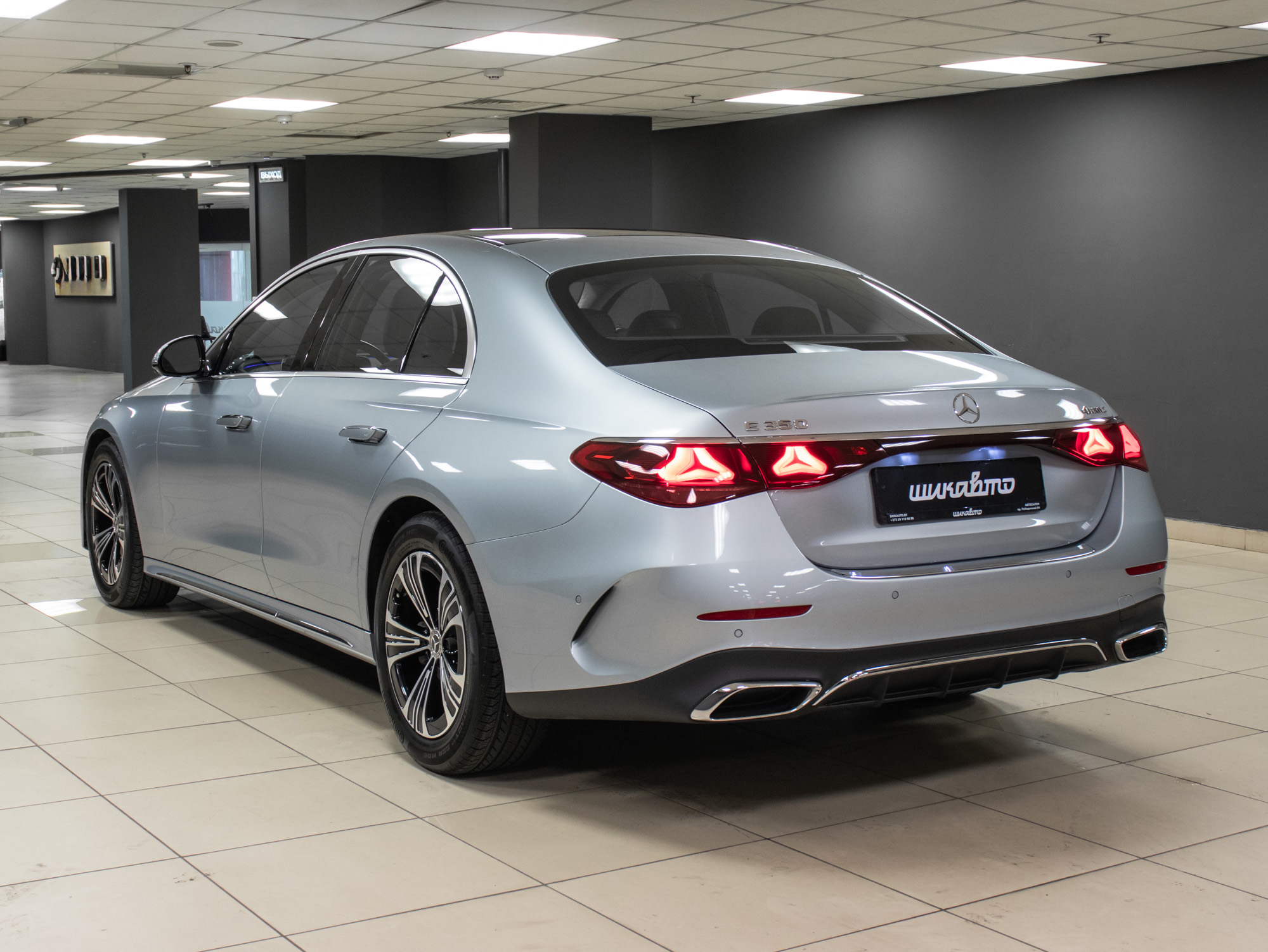 Mercedes-Benz E 350 4-matic