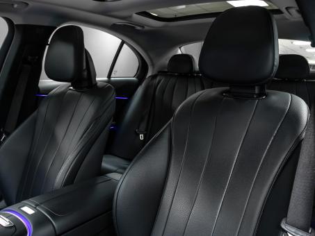 Mercedes-Benz E 350 4-matic