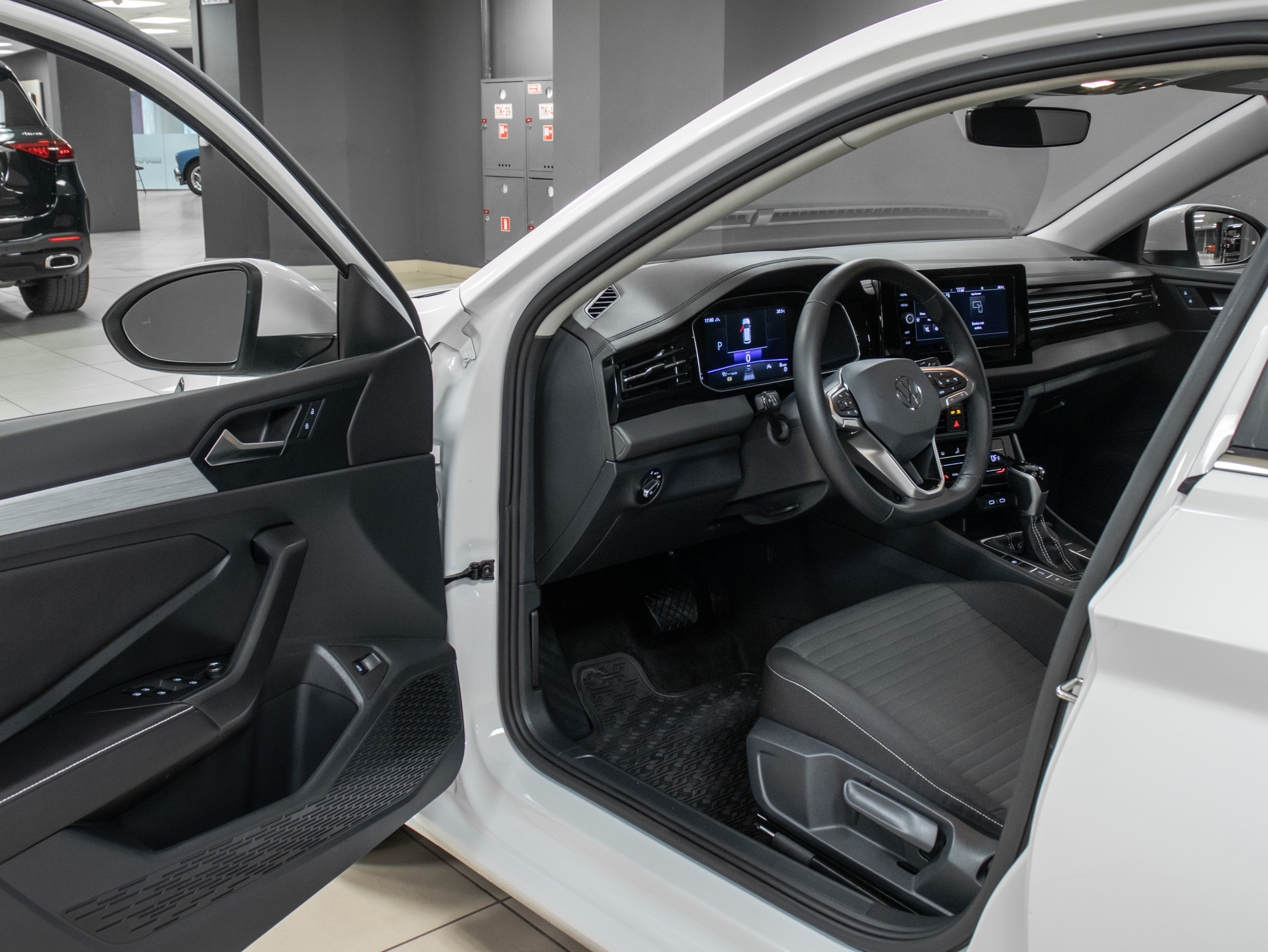 Volkswagen Jetta S