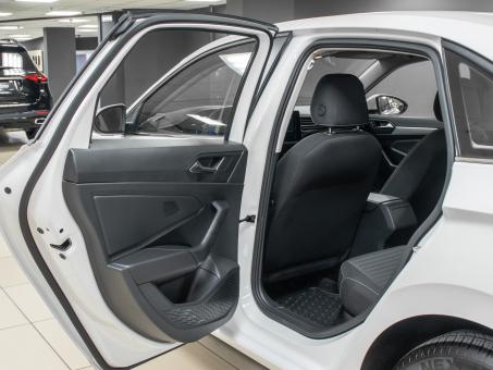 Volkswagen Jetta S