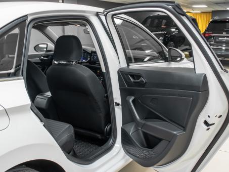 Volkswagen Jetta S