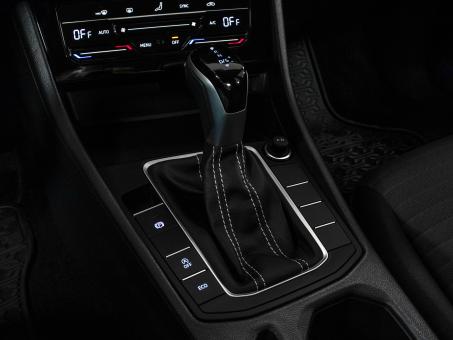 Volkswagen Jetta S