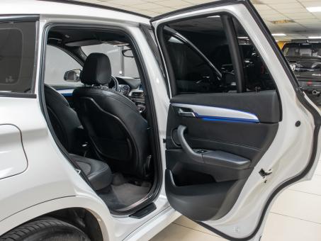 BMW X1 xDrive25e