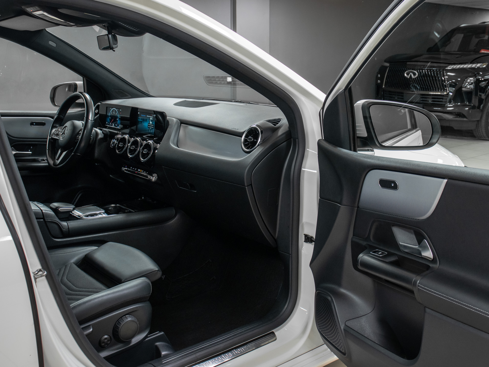 Mercedes-Benz B 180 D