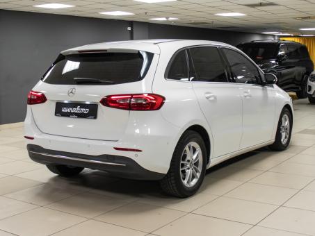 Mercedes-Benz B 180 D