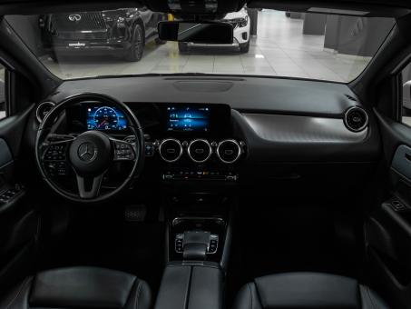 Mercedes-Benz B 180 D
